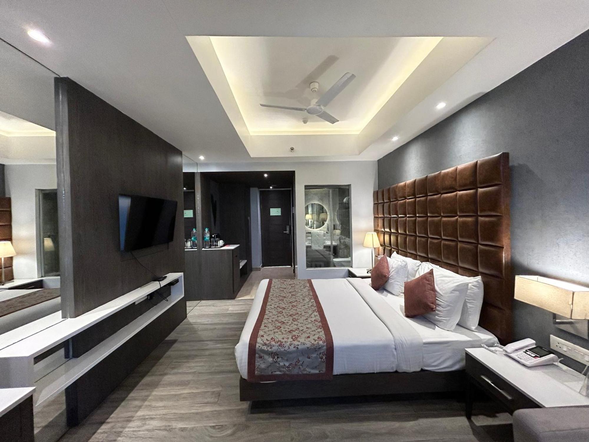 Hotel Sand Heaven Порт-Блер Екстер'єр фото